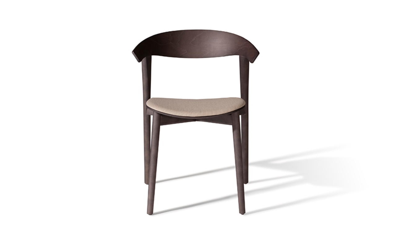 The Nix Chair 将古典与前卫巧妙的融合在一起 普象网