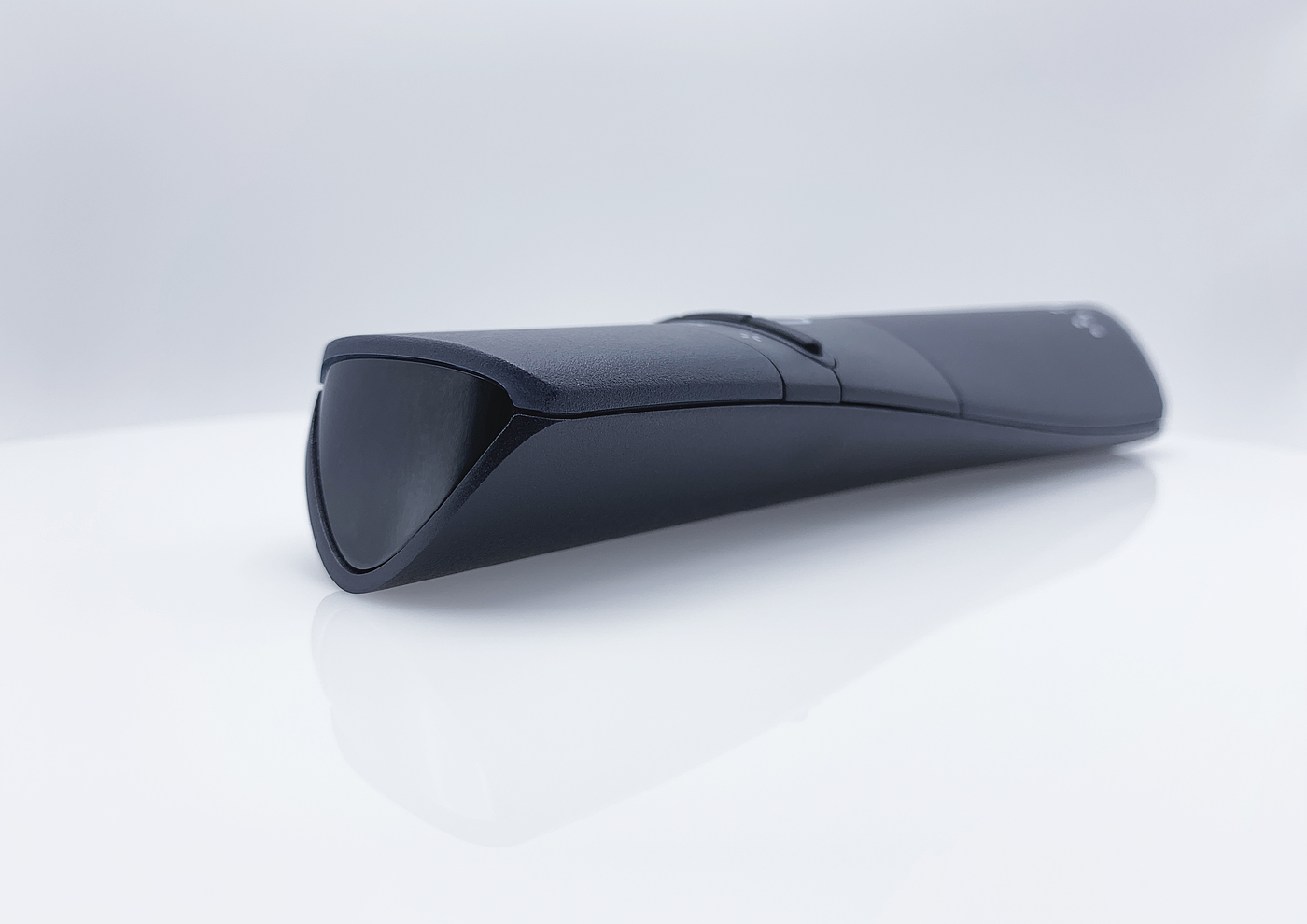 2019 red dot product design award，Remote control，Oblong Optical Wand，Digital，