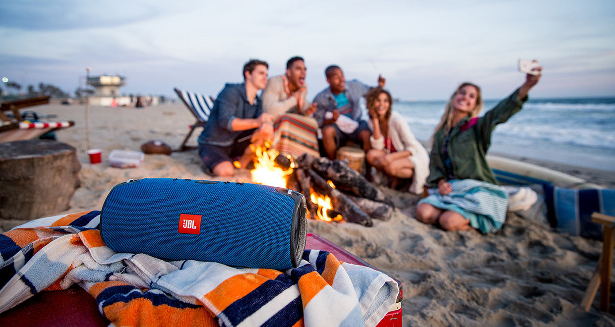 Bluetooth Speaker ，product design，red dot，industrial design，Portable，