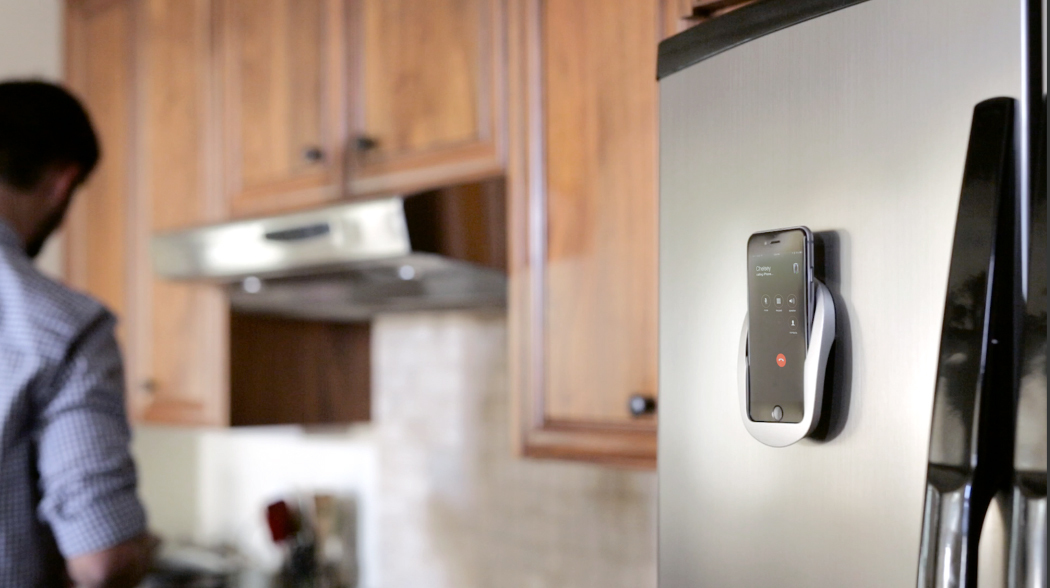 Mobile phone rack，Receive，Wall paste，