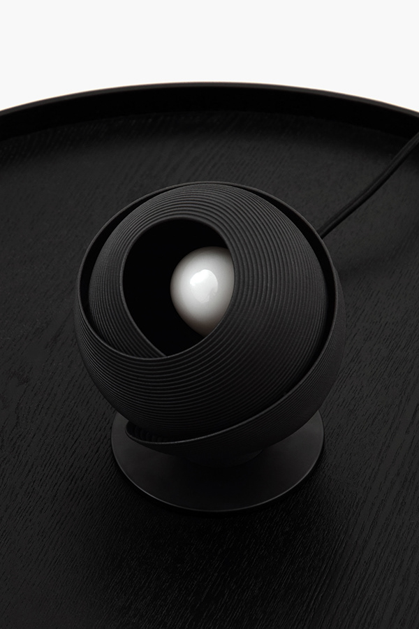 black，industrial design，Desk lamp，Folding lamp，a chandelier，