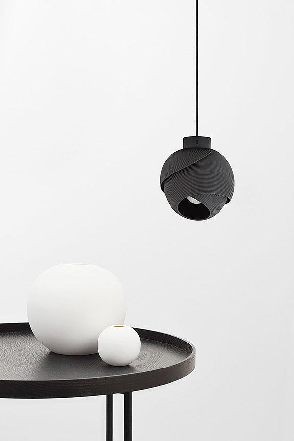 black，industrial design，Desk lamp，Folding lamp，a chandelier，