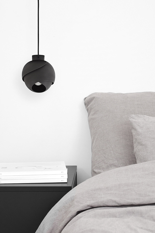 black，industrial design，Desk lamp，Folding lamp，a chandelier，