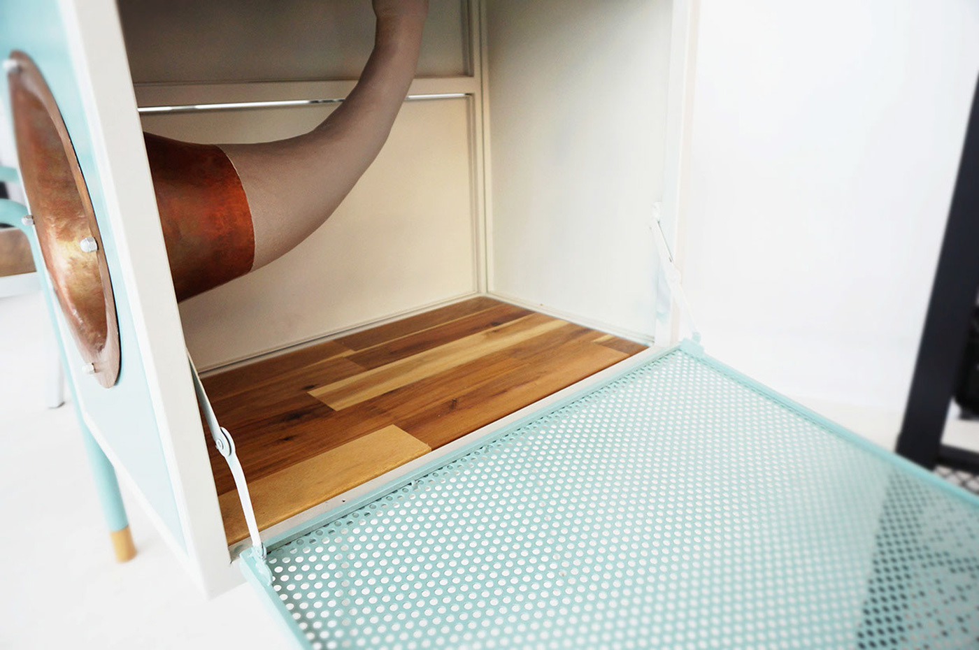 Table，Office Supplies，Resonance box，Home Furnishing，originality，