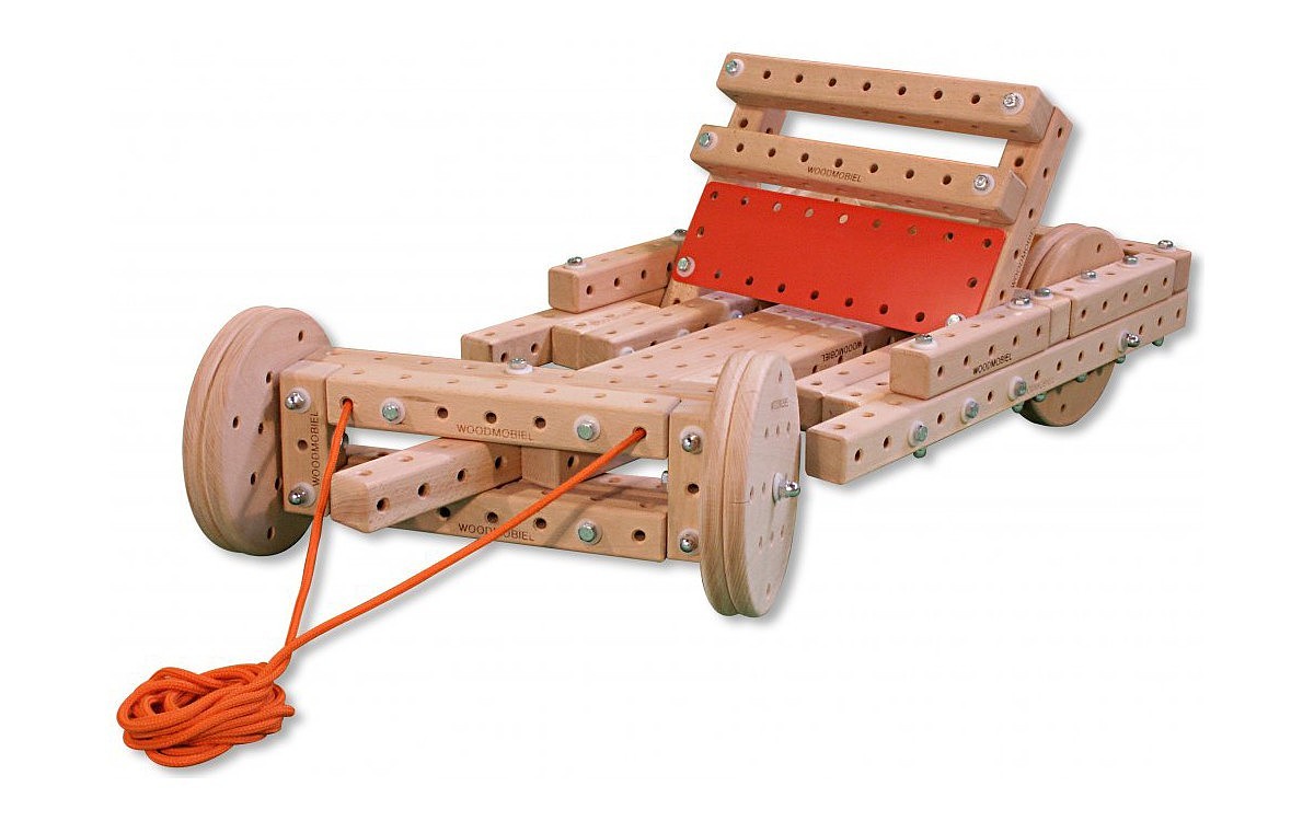 Pine，spare parts，creative ability，Puzzle，Thinking ability，