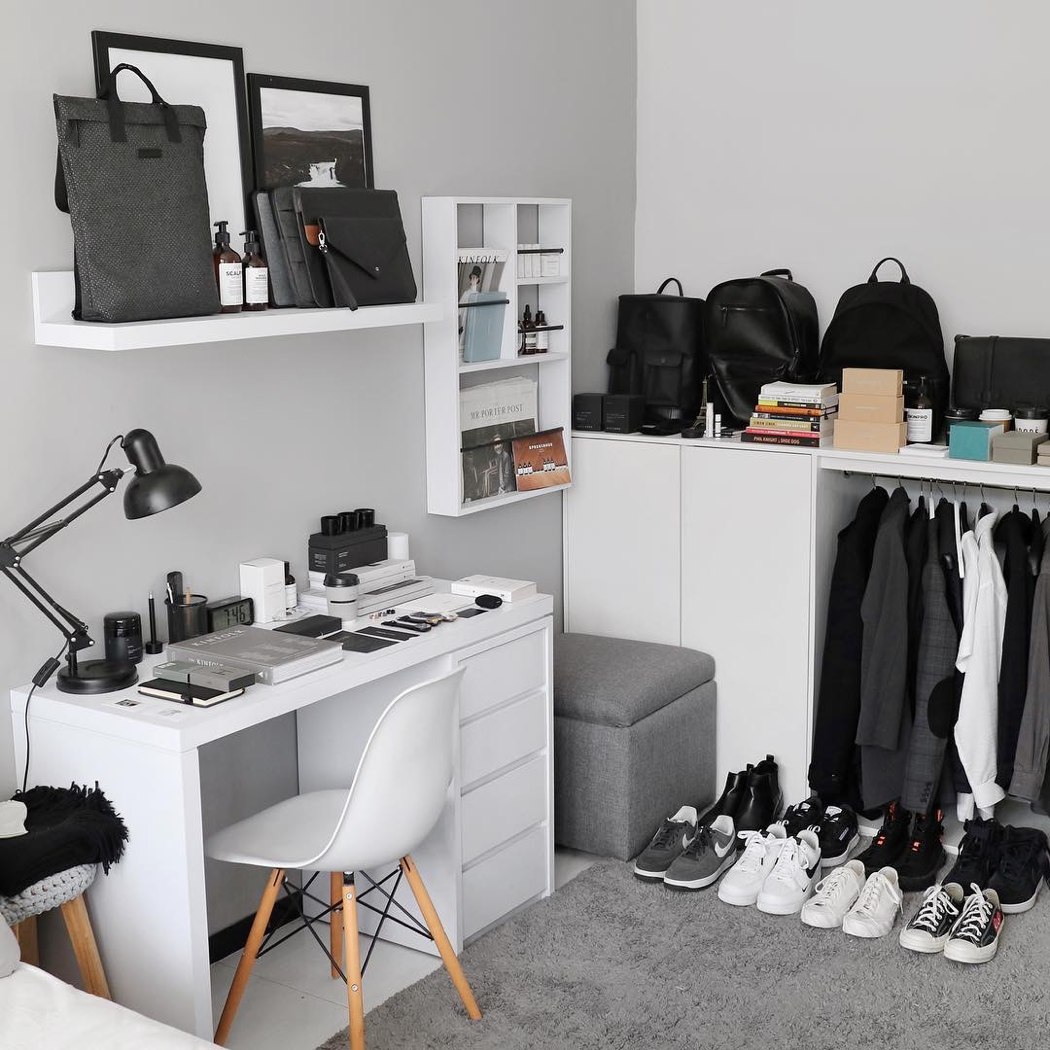 desk，increase of efficiency，intelligence，