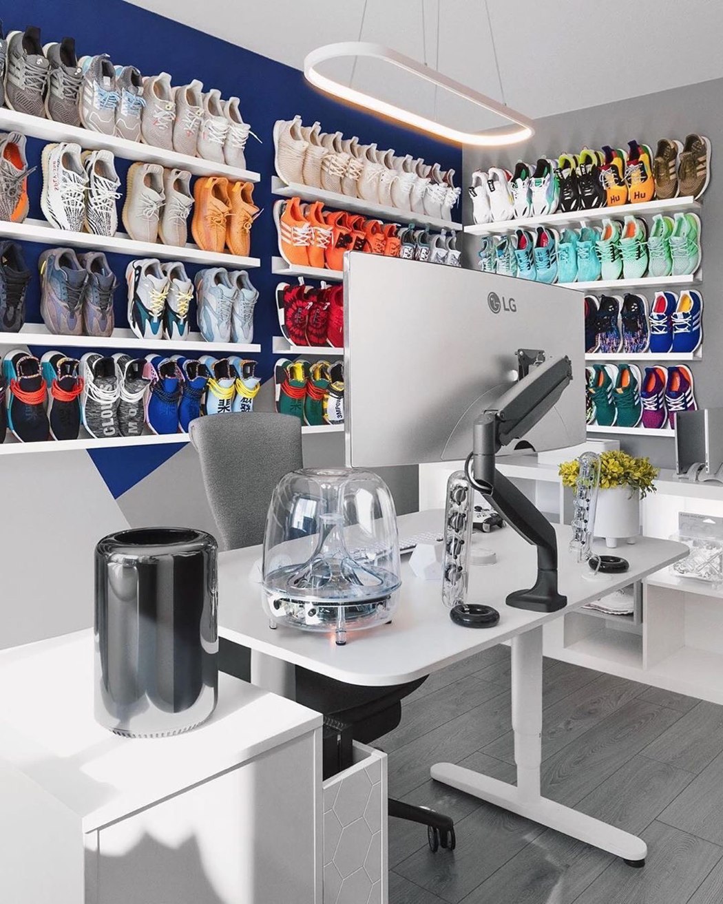 desk，increase of efficiency，intelligence，