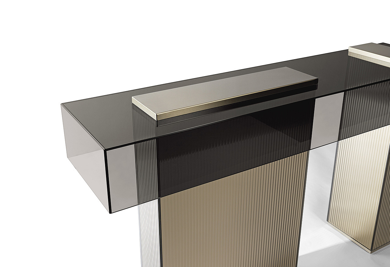 Marty，Exhibition design，Metal，