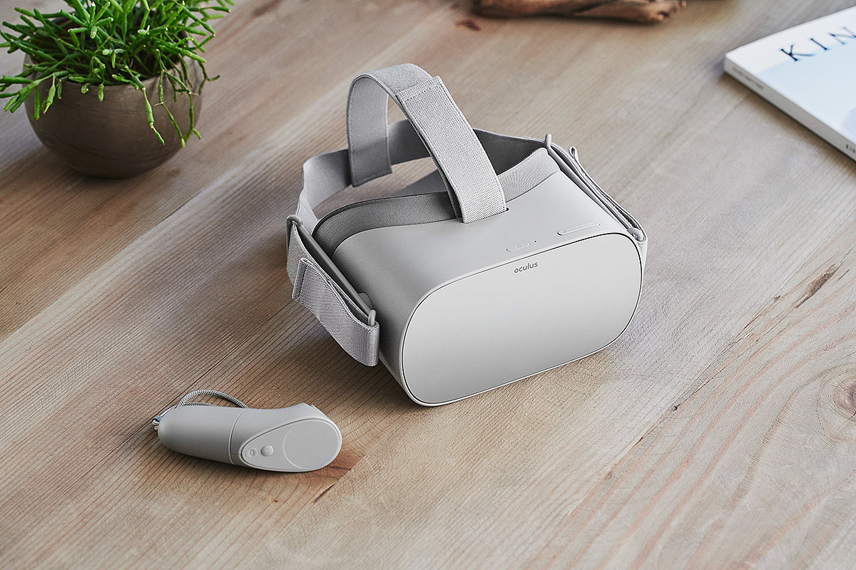 白色，vr眼镜，oculus GO，