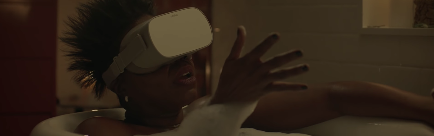 white，VR glasses，oculus GO，