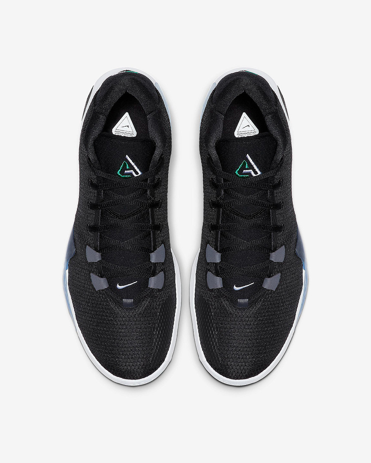 concept，gym shoes，Zoom，
