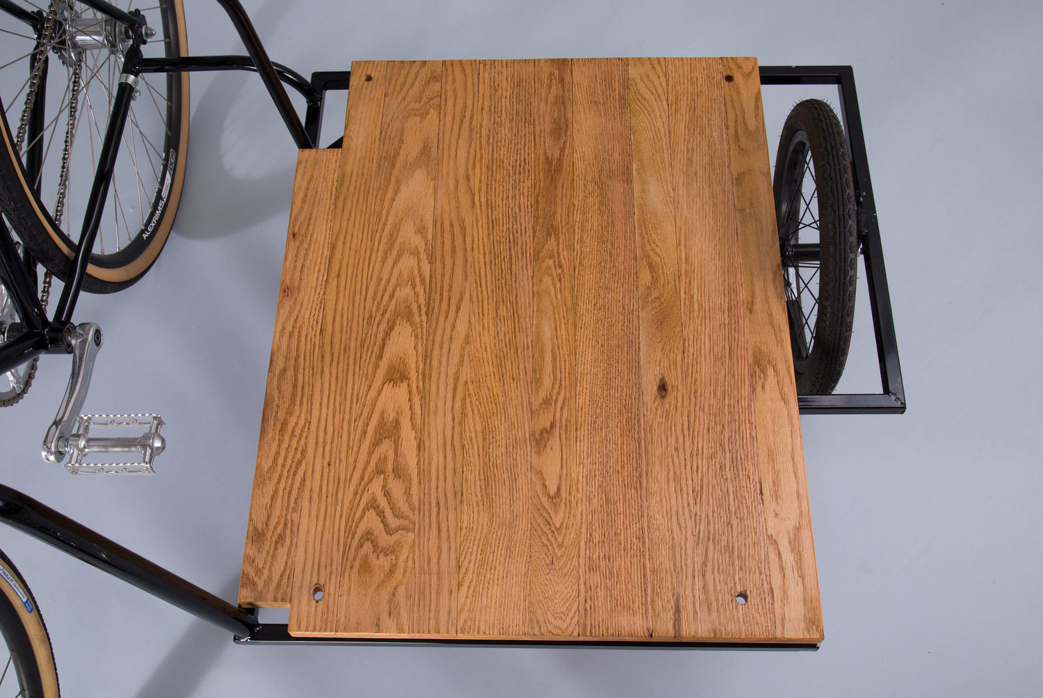 vehicle，Bicycle，originality，convenient，wood，