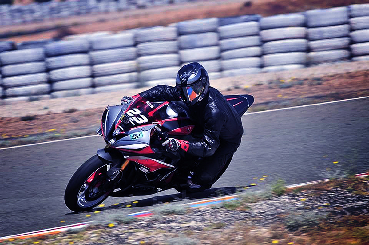 Painting work，graphic design ，vehicle，motorcycle，