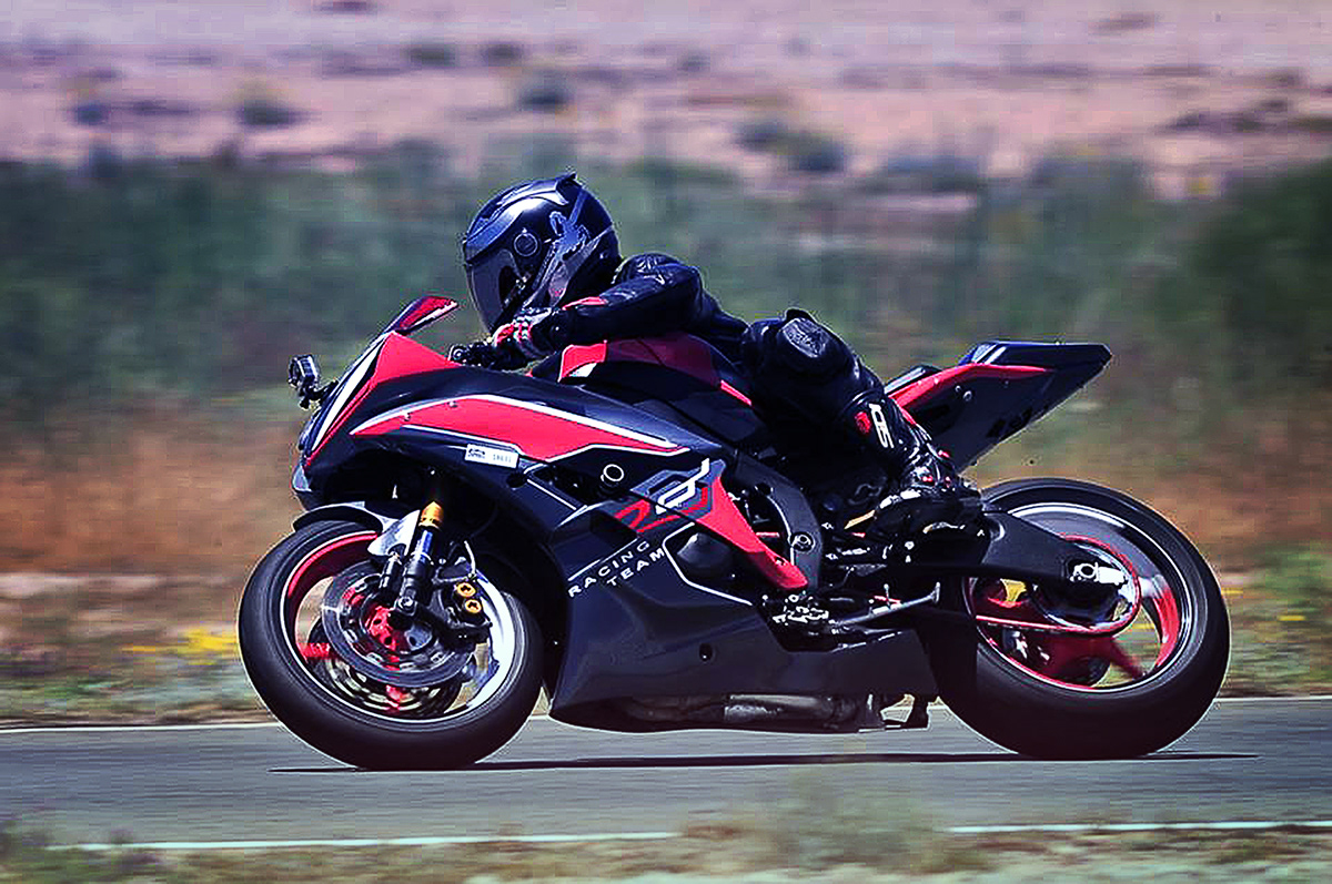 Painting work，graphic design ，vehicle，motorcycle，