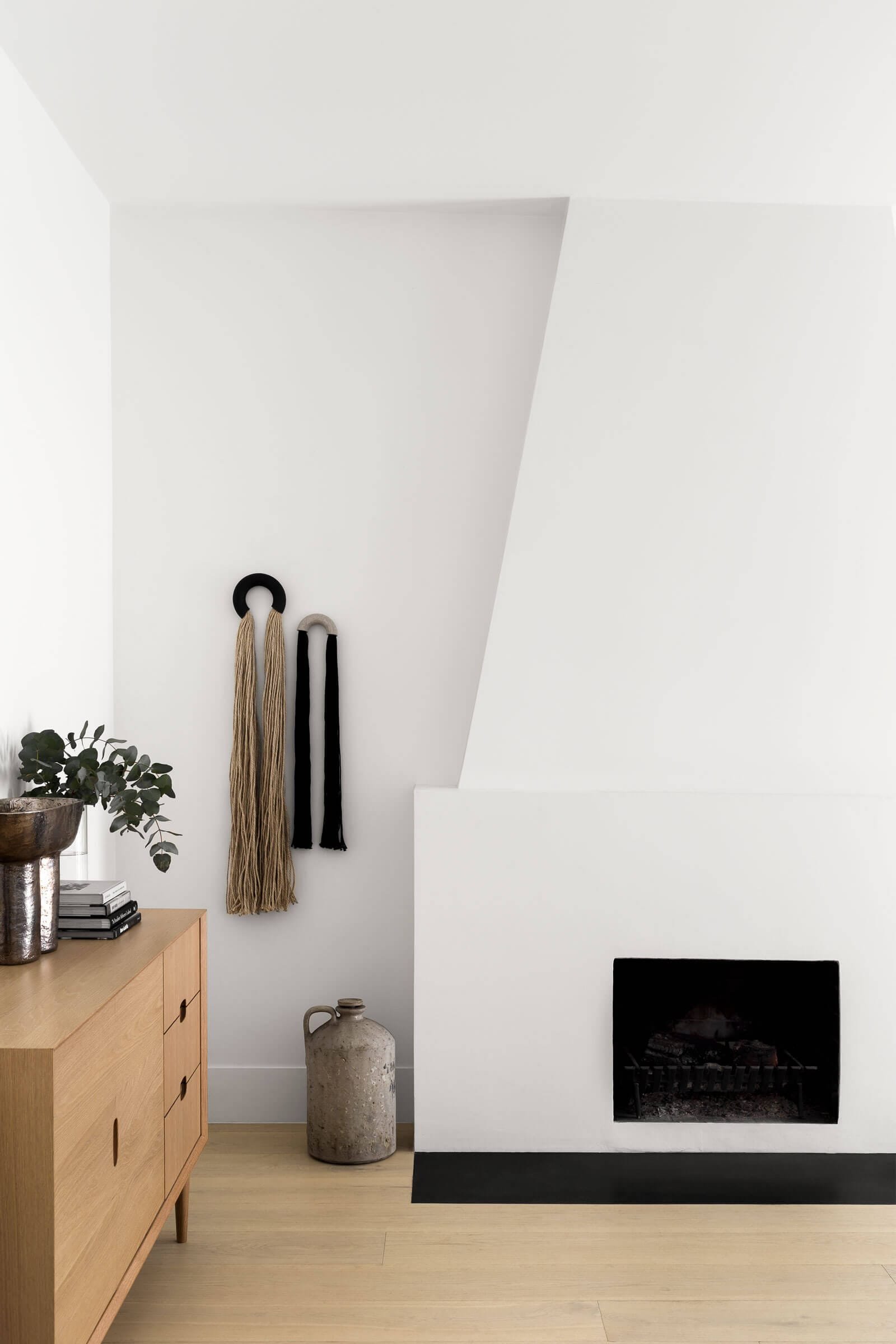 Modern style，renovation，indoor，Caufield House，