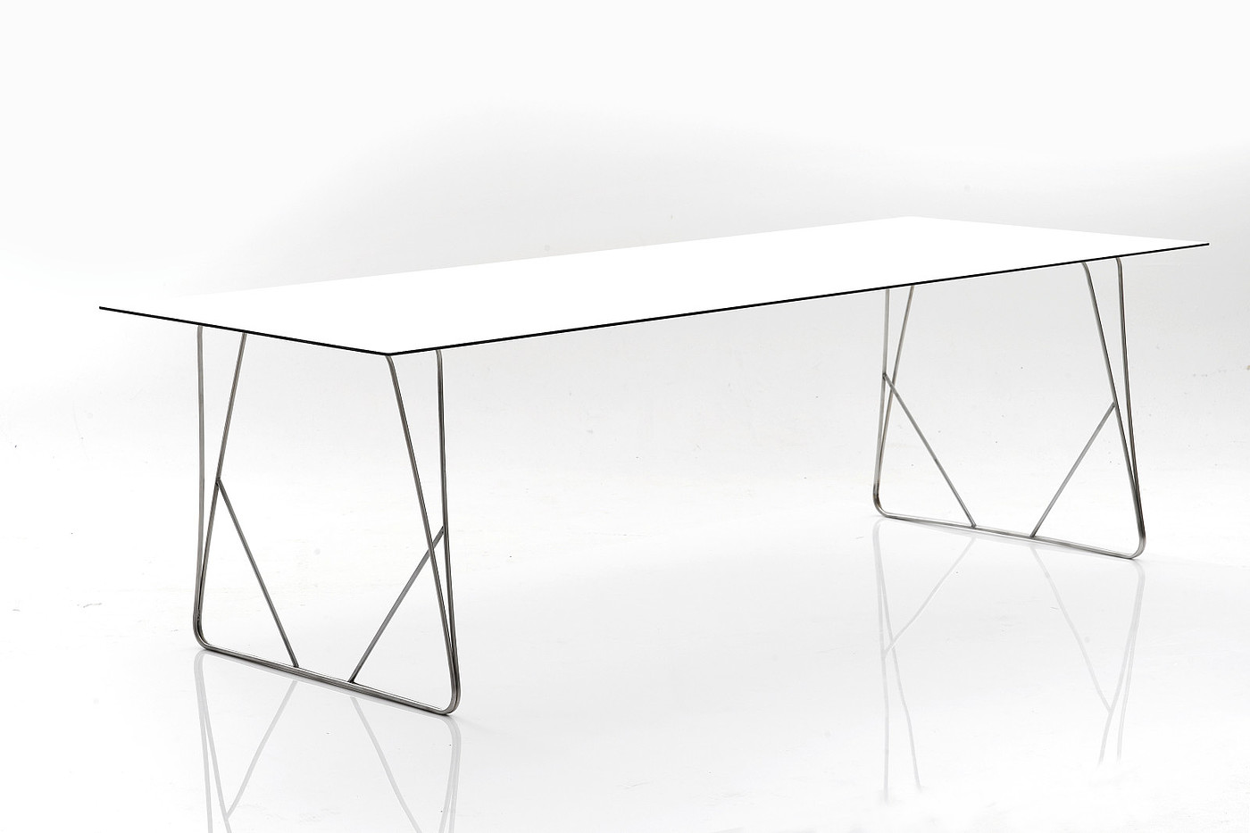 Table，chair，furniture，Line，noodles，