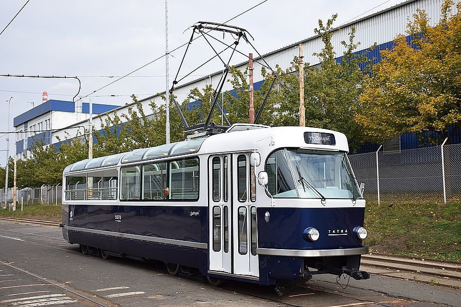 电车，2019红点产品设计大奖，Honourable mention，Tatra T3，观光，T3 Coupé，