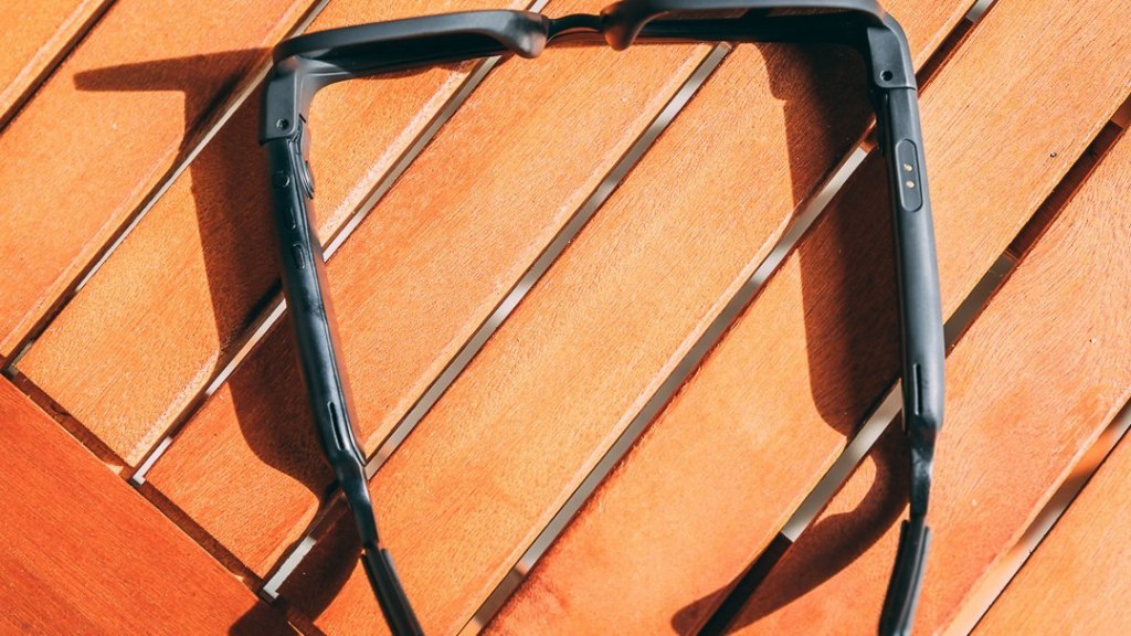 2019 red dot product design award，intelligence，glasses，Mutrics M1，Honourable mention，