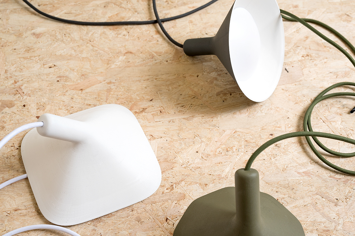 Camouflage，lamp，smoke detector，Motion sensor，Carbon monoxide detector，modularization，