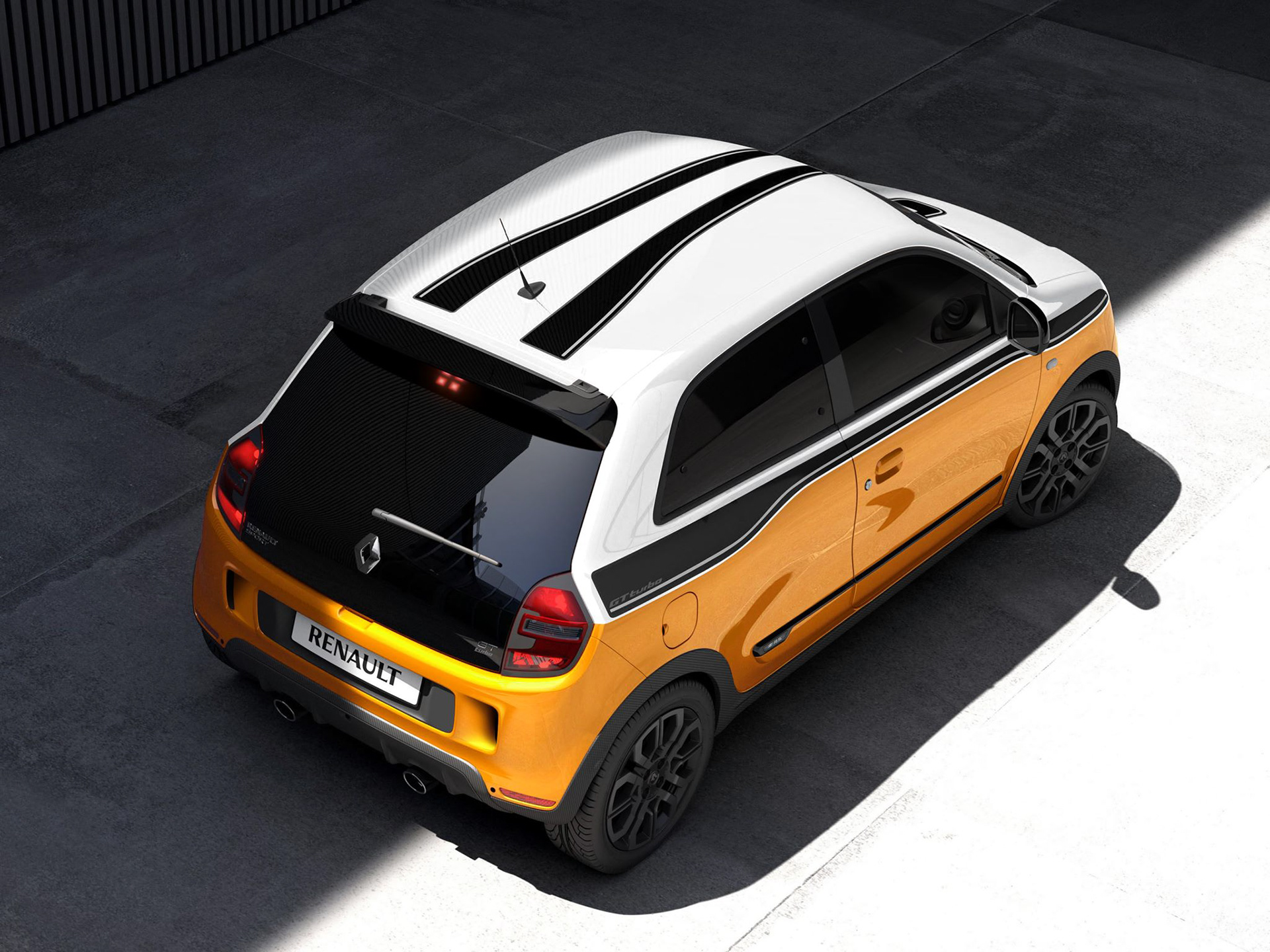 RENAULT TWINGO RS，Automobile design，yellow，