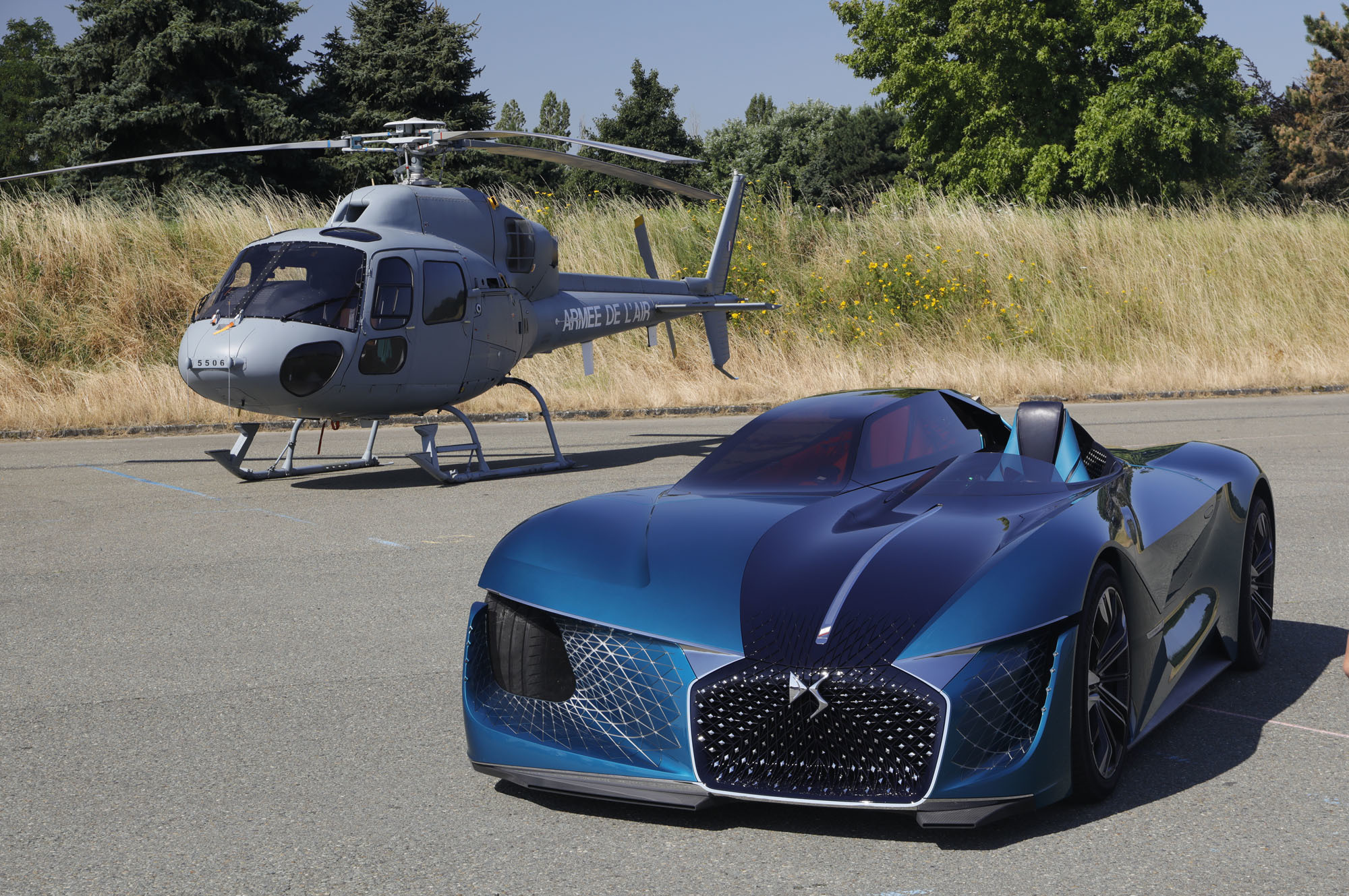 vehicle，conceptual design，Super run，industrial design，science and technology，