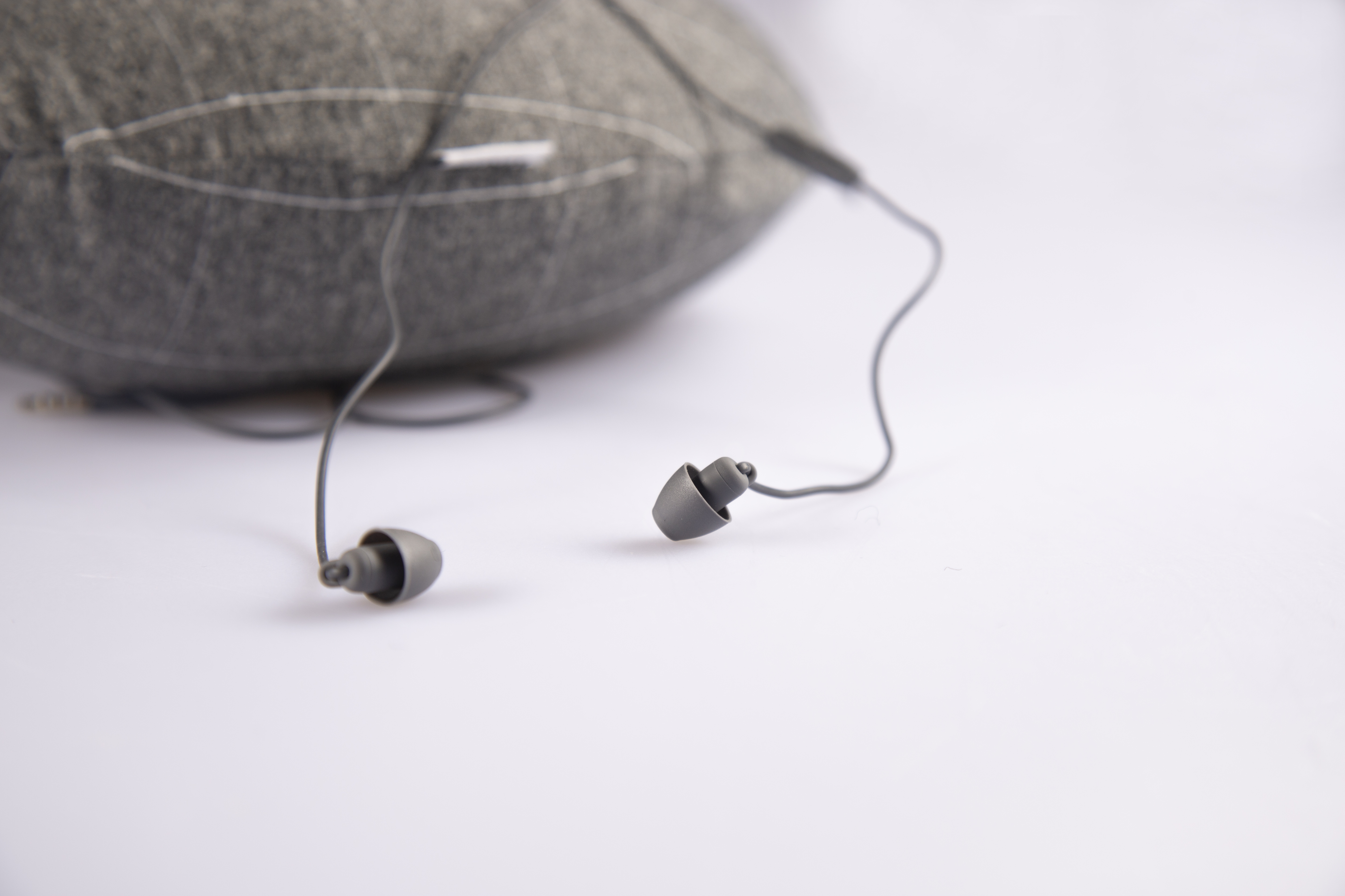 Female earphone，Small ear canal，witch，In ear headphones，