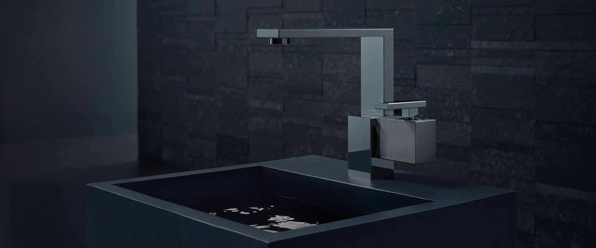 best of best ，Red dot best design award，water tap，2019 red dot product design award，