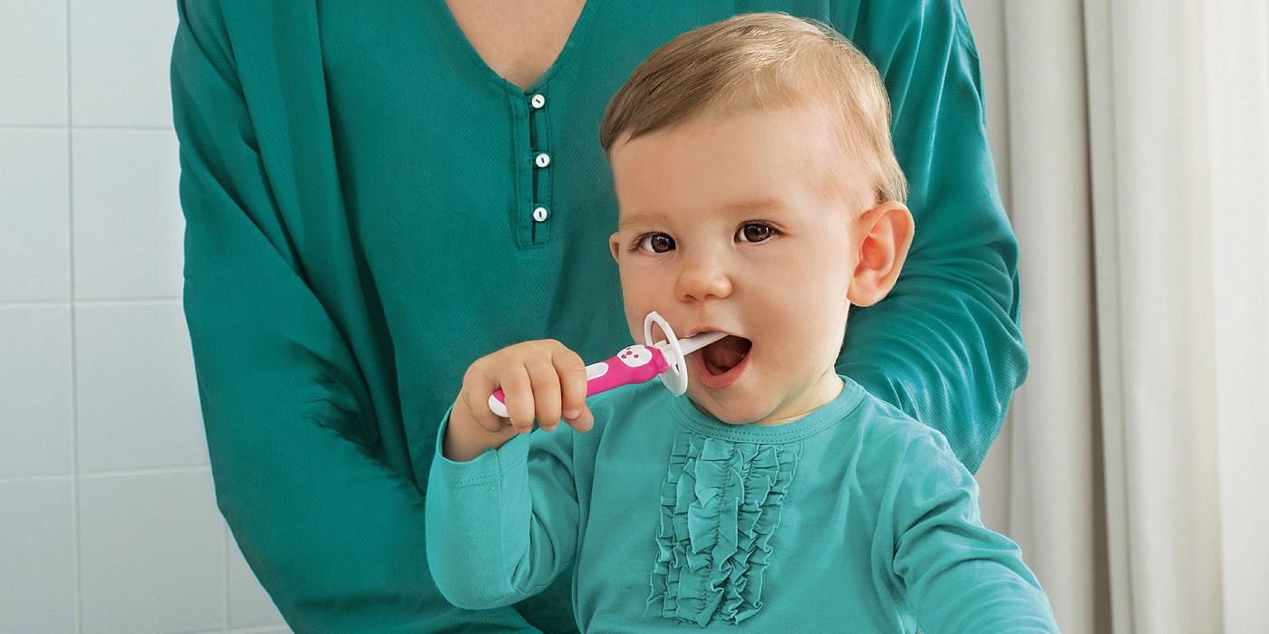 蓝色，儿童牙刷，MAM oral care，