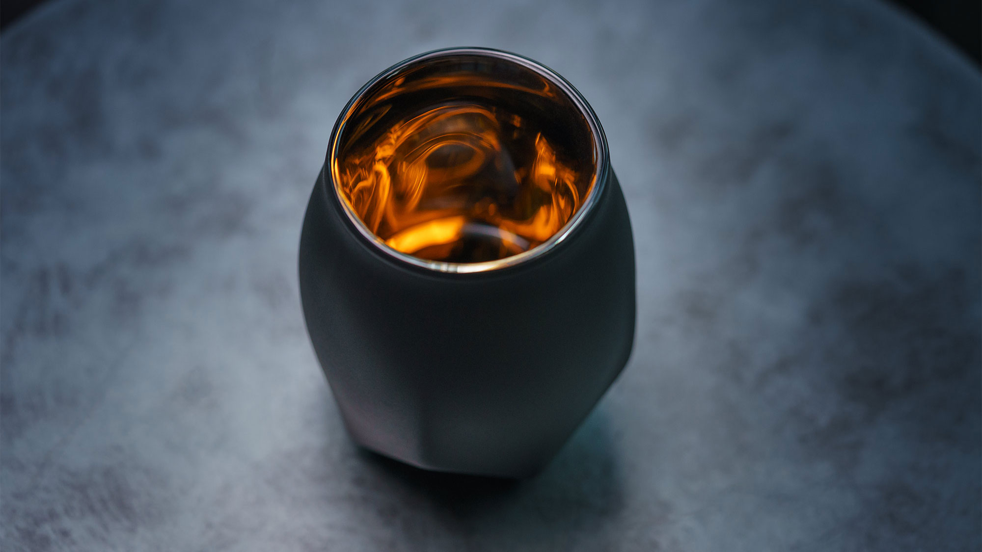 black，2019 red dot product design award，Honourable mention，VAILD，A whisky，Wine Glass，