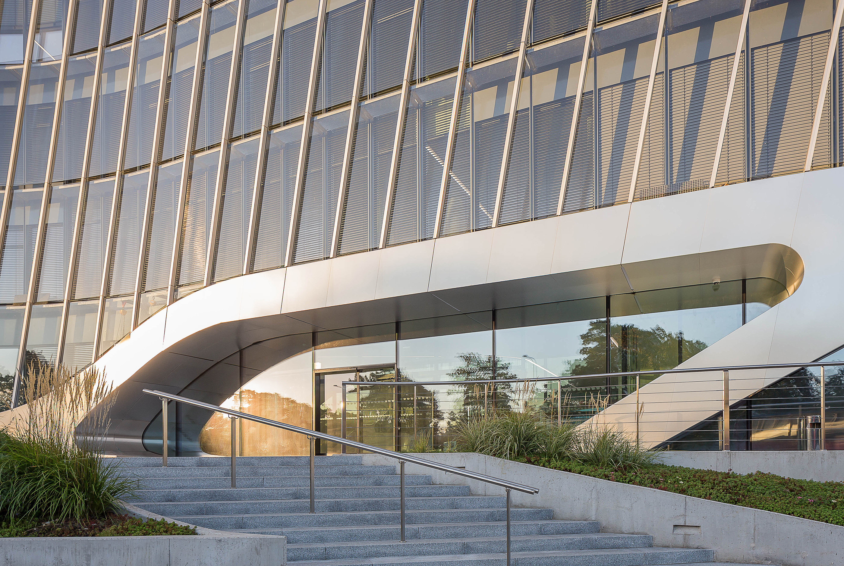 Green Hall 2，Architectural design，Business Centre，