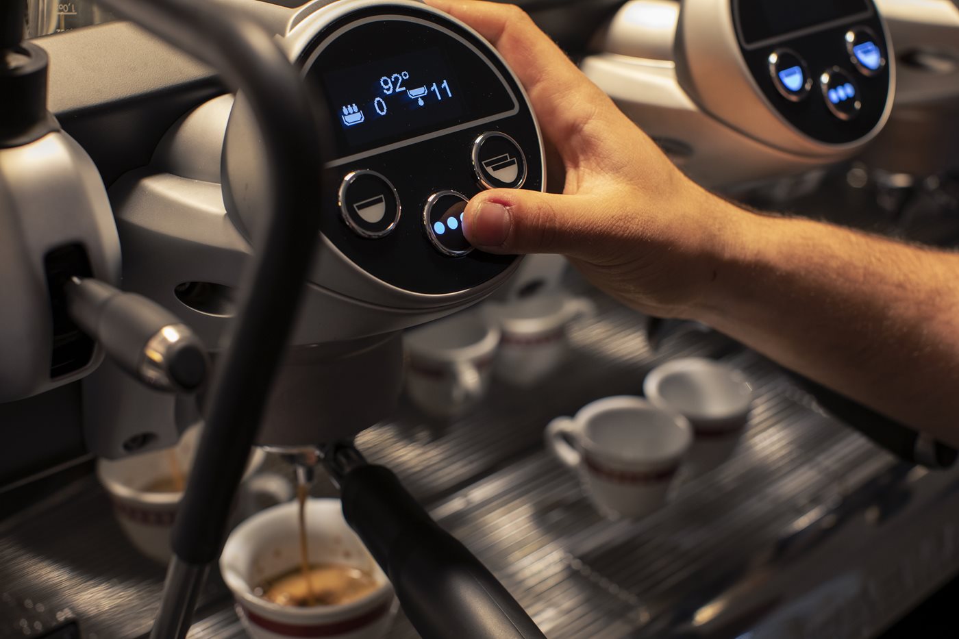 Faema E71E，2019 red dot product design award，Red dot award，reddot，Esema，Coffee machine，