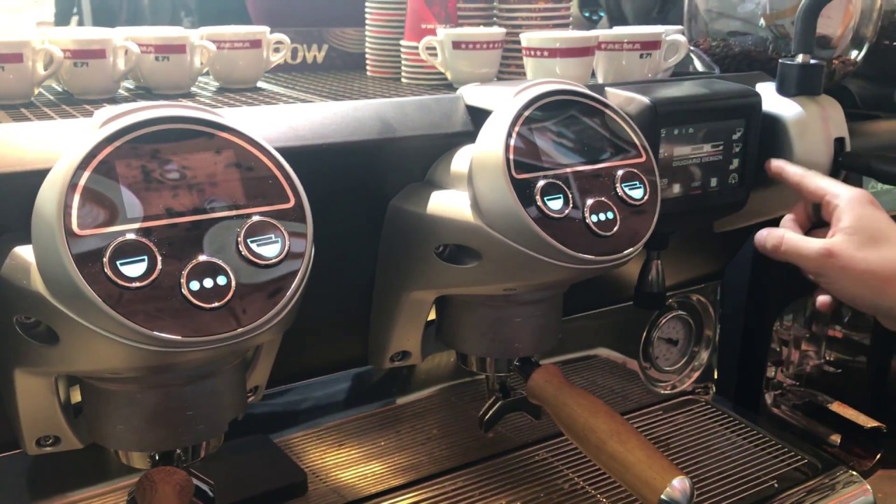 Faema E71E，2019 red dot product design award，Red dot award，reddot，Esema，Coffee machine，