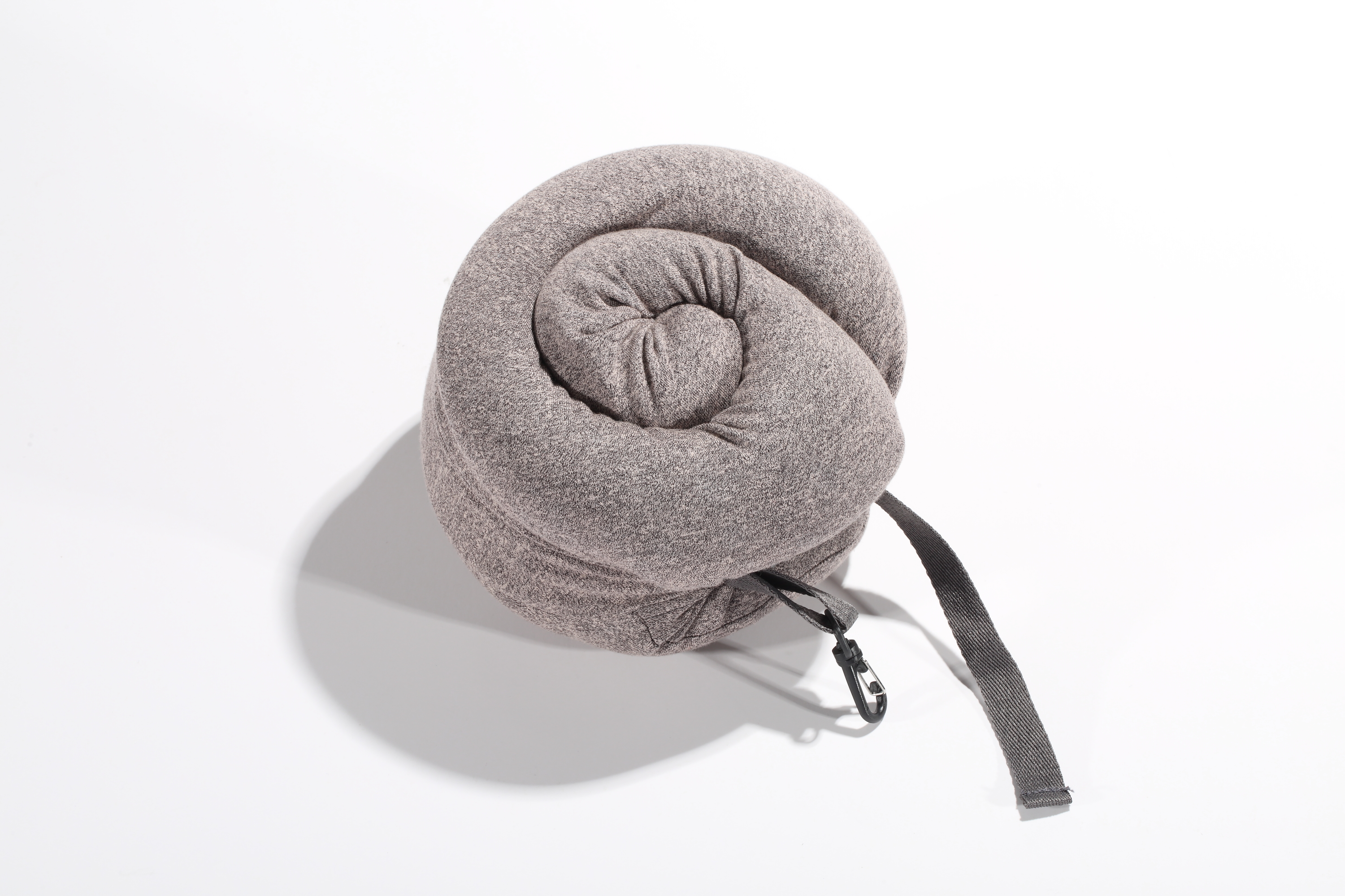 healthy，leisure time，outdoors，Home Furnishing，U-shaped pillow，pillow，