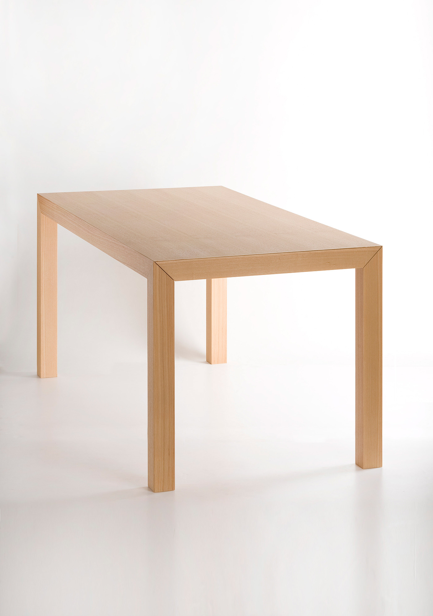 IMAGINARY，furniture design ，woodiness，