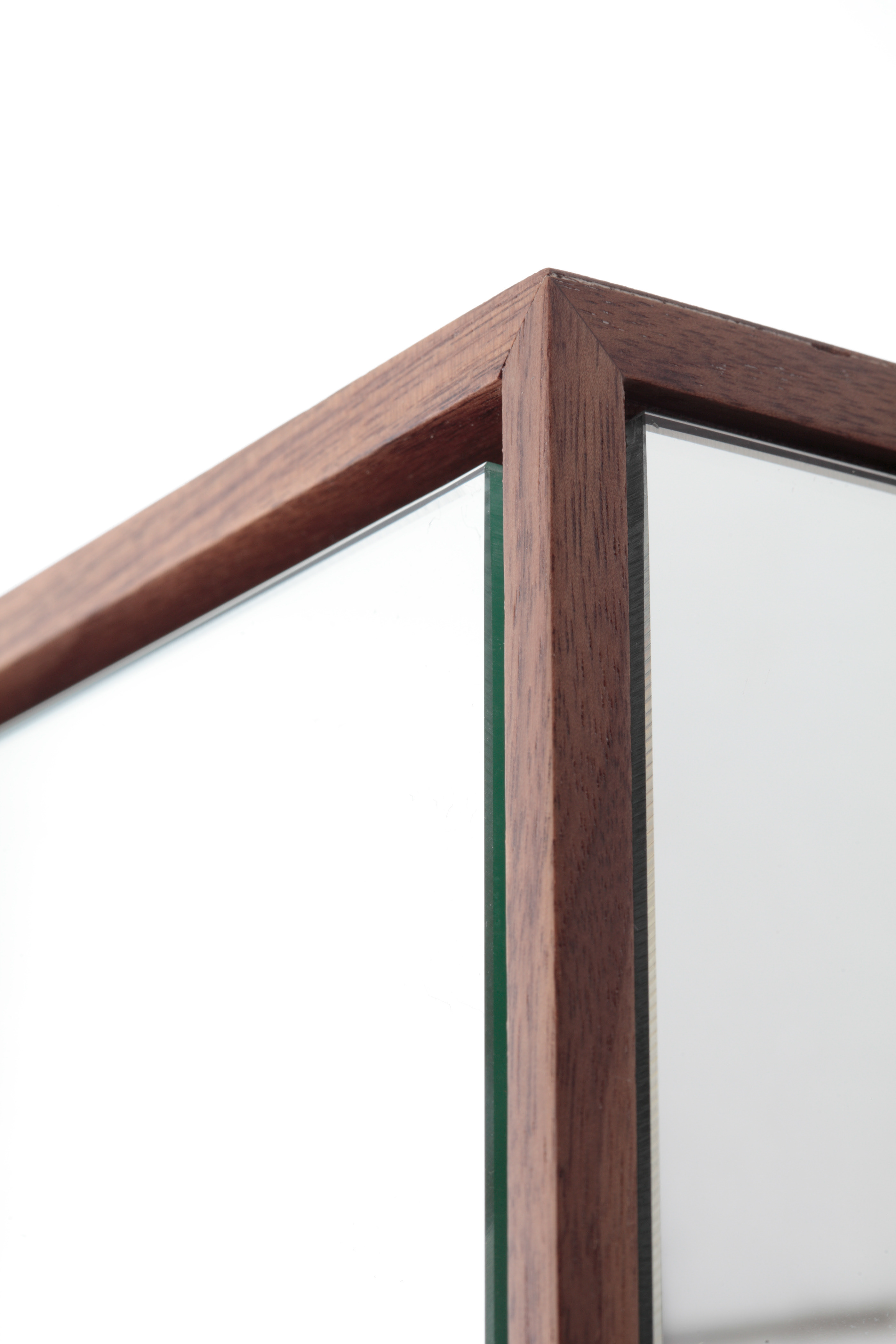 IMAGINARY，furniture design ，woodiness，