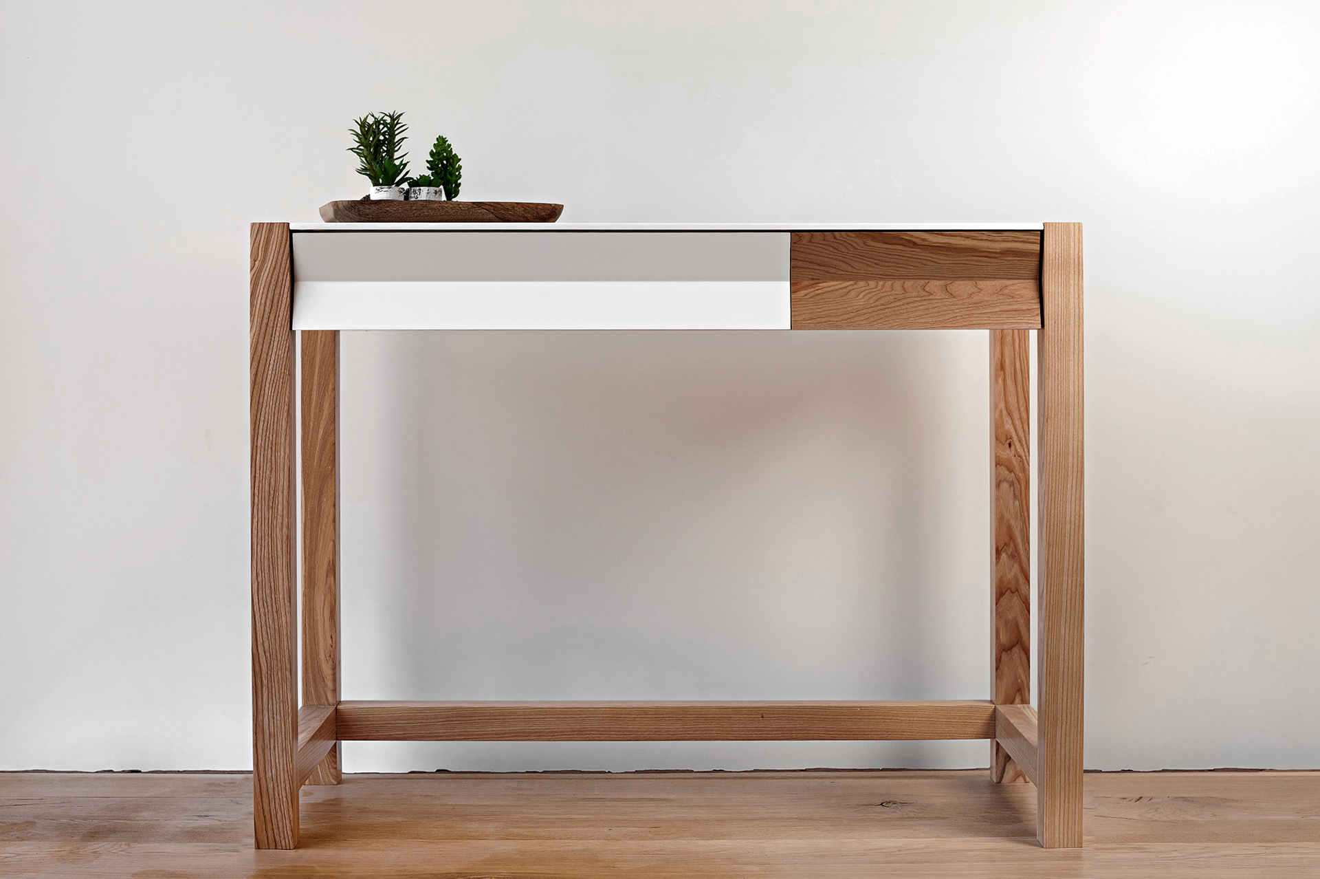 furniture design ，wooden ，BETONWOOD，