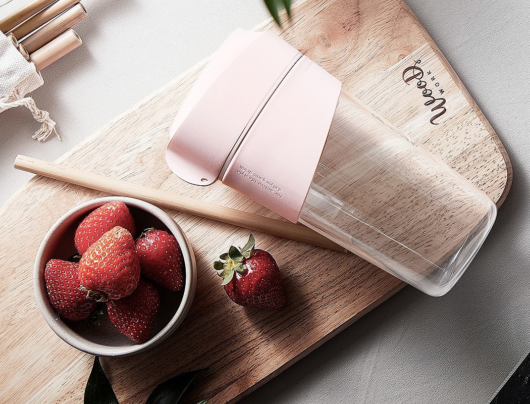Second White，Convenient Juicer，Plastic，