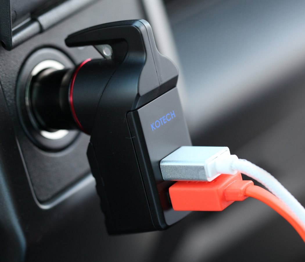 car charger ，Safety hammer，Safety belt cutter，