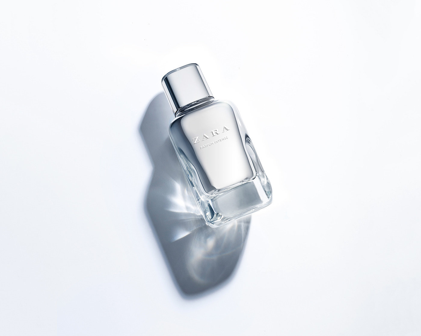 ma'am，Quality perfume，Perfume，Close，