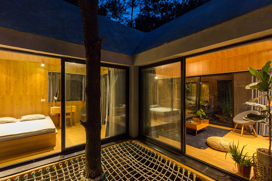 Tree House，Caravan house，Micro residence，Luxury Campervan，Small house，Small family facilities，