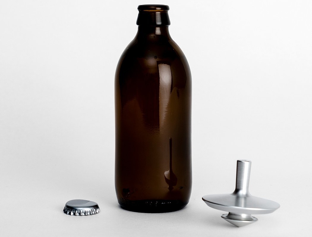 aluminium alloy，industrial design，Nicholas Baker，Bottle opener，Rotary bottle opener，