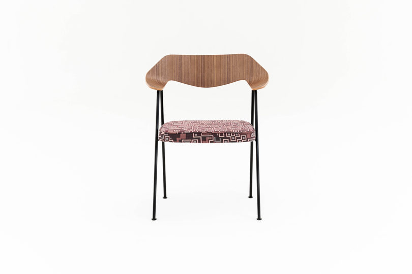 Leisure chair，Lucien Day Foundation，Robin，Textile fabrics，675 chair，furniture，chair，