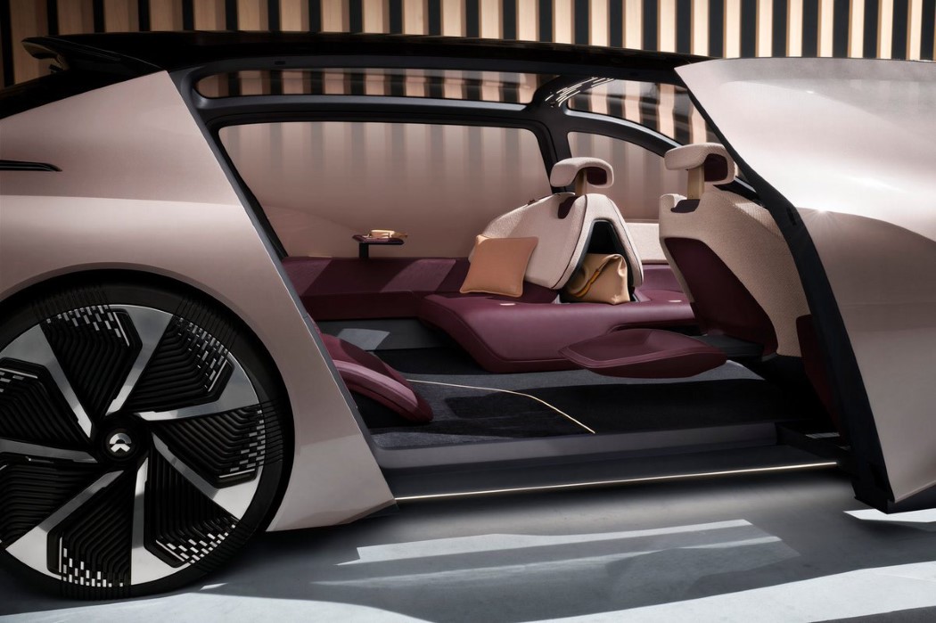 EVE Vision，intelligence，Automotive interior，Future car，