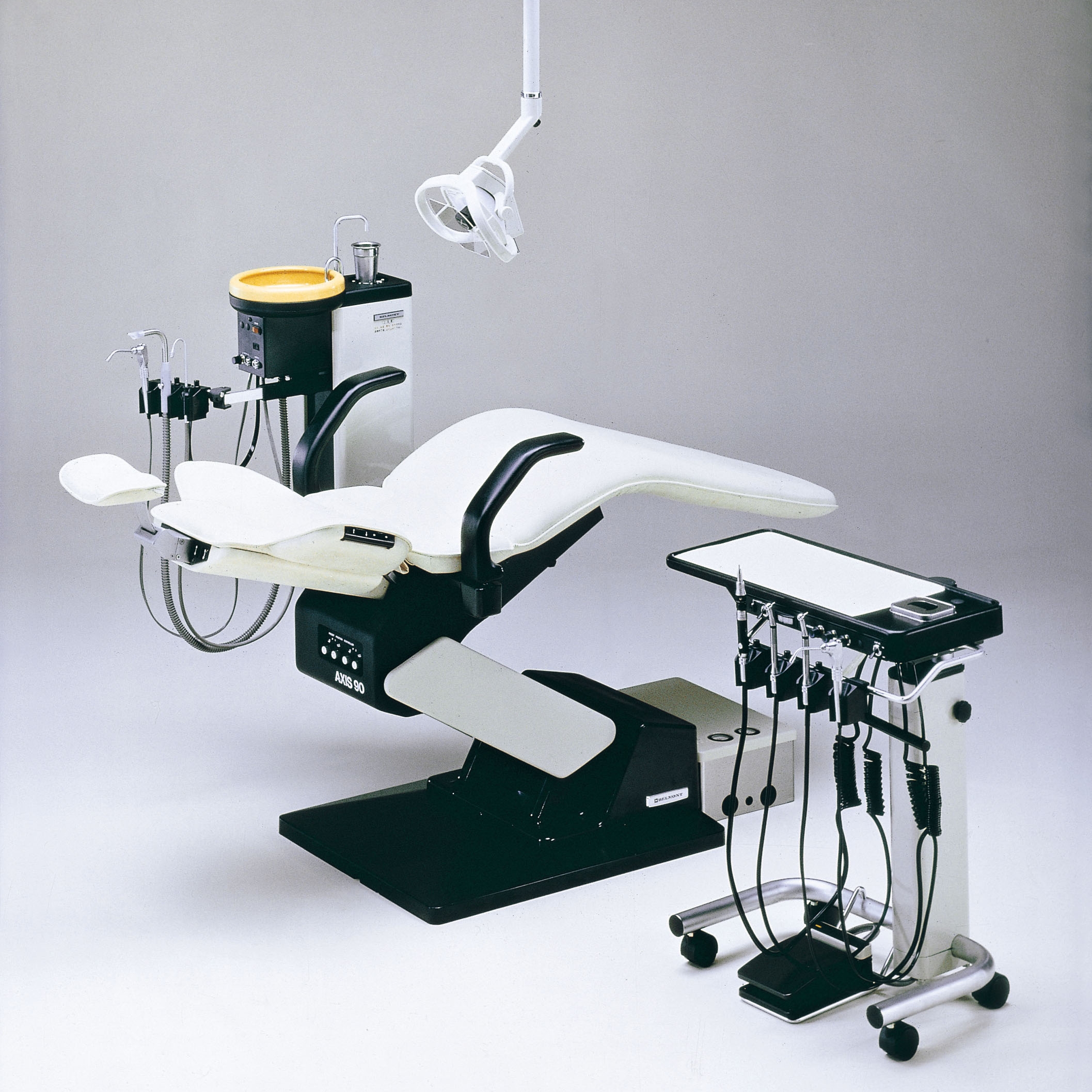 Democratic design，Postwar design，Vehicle design，Design History，