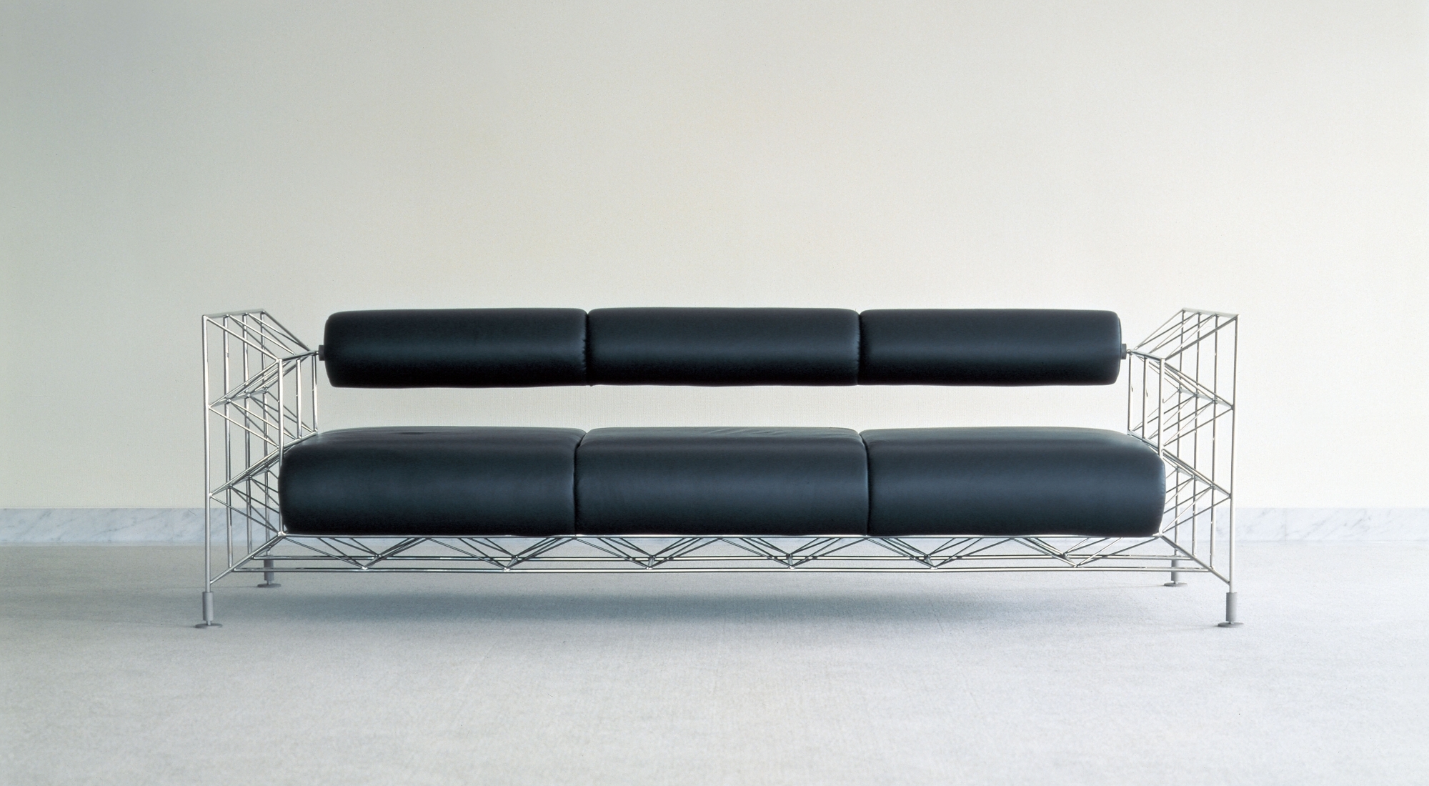 Democratic design，Postwar design，Vehicle design，Design History，