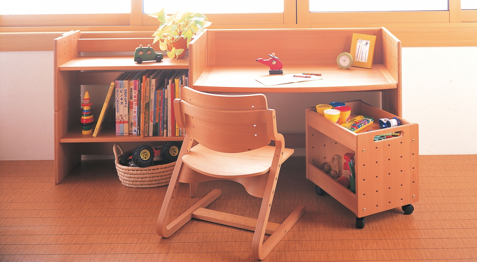 Democratic design，Postwar design，Vehicle design，Design History，