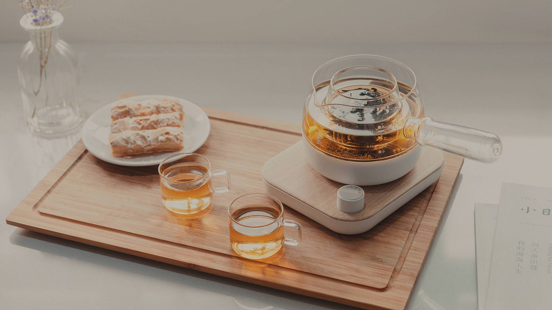 Glass，2019 red dot product design award，Red dot award，reddot，hourglass，Tea drinking machine，Ming Zhan，hourglass，