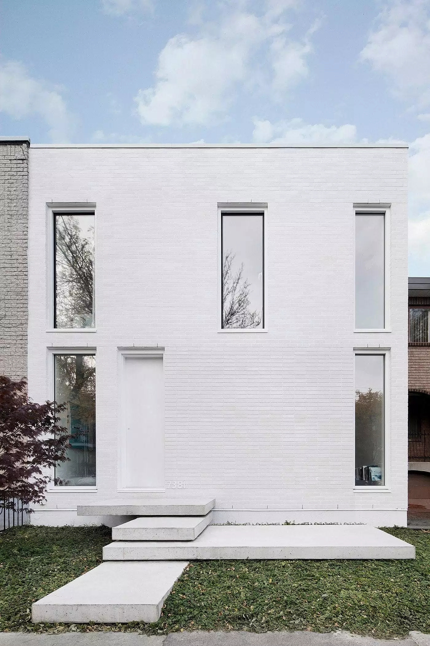 Minimalist，Architectural design，Drolet Street，