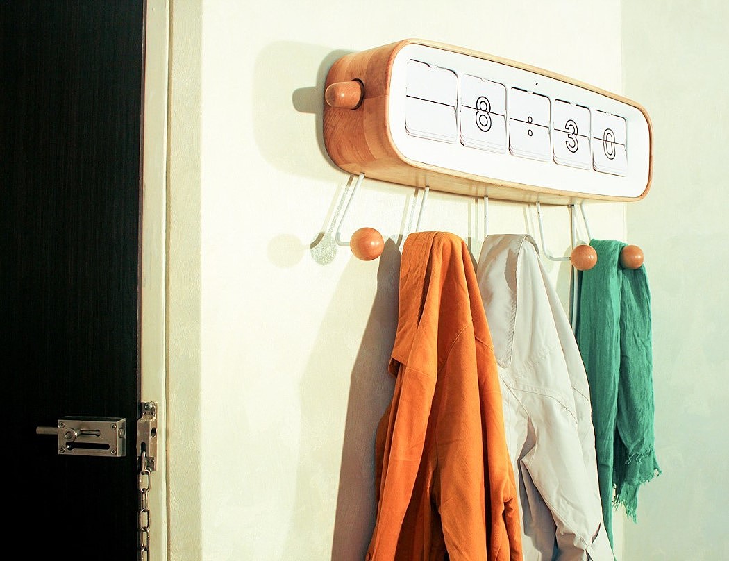 Weather forecast，Clock，flipboard，intelligence，coat hanger，