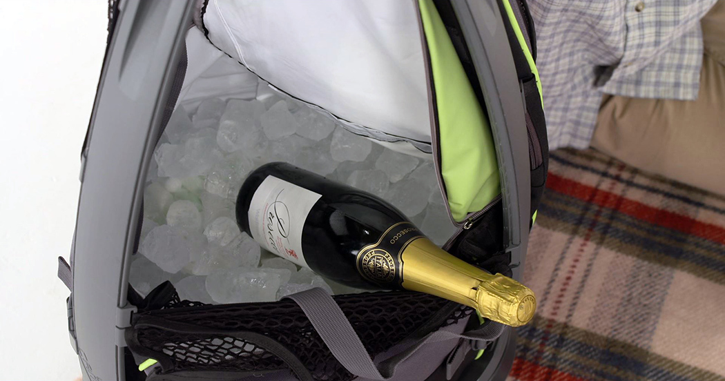 travel，outdoors，facilitate，science and technology，product，